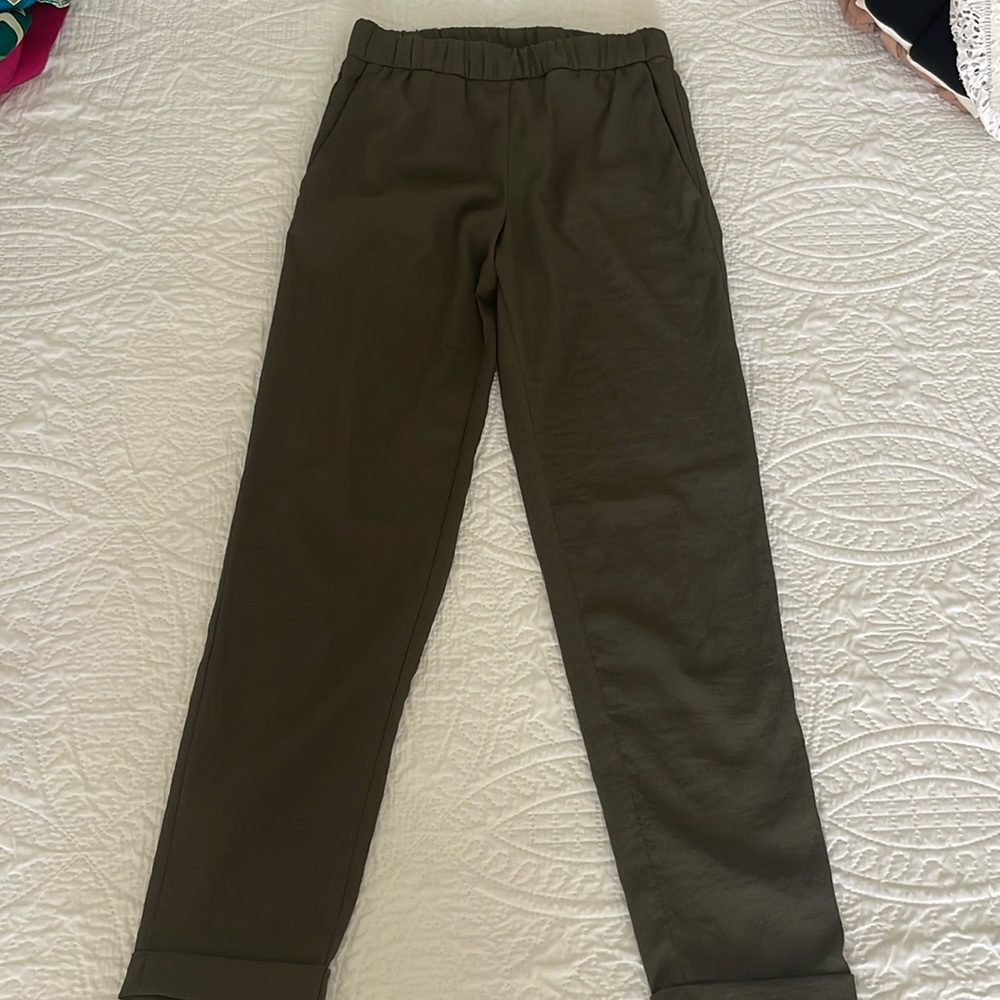 H&M olive green pants